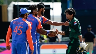 Indian players shook hands with Pakistan's Naseem Shah (R) after India beat Pakistan during the ICC men's Twenty20 World Cup 2024 group A cricket match. (AFP) Indian players shook hands with Pakistan's Naseem Shah (R) after India beat Pakistan during the ICC men's Twenty20 World Cup 2024 group A cricket match. (AFP)
