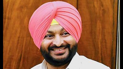 Ravneet Singh Bittu (PTI File) Ravneet Singh Bittu (PTI File)