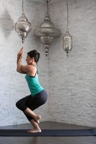 Garudasana or Eagle Pose (Twitter/chakrasbydidi) Garudasana or Eagle Pose (Twitter/chakrasbydidi)