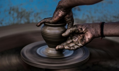 Engaging in arts and crafts was directly linked to an increase in happiness scores Engaging in arts and crafts was directly linked to an increase in happiness scores