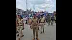 No untoward incident happened in the region and protests continued peacefully in the presence of heavy police forces in Karnal. (HT Photo) No untoward incident happened in the region and protests continued peacefully in the presence of heavy police forces in Karnal. (HT Photo)