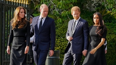 Prince William was ‘left furious’ at THIS word Harry, Meghan used in get-well-soon card to Kate Middleton (AP Photo/Martin Meissner, File) (AP) Prince William was ‘left furious’ at THIS word Harry, Meghan used in get-well-soon card to Kate Middleton (AP Photo/Martin Meissner, File) (AP)