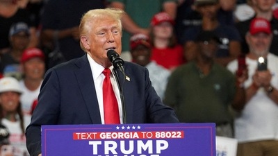 Donald  Trump hit out at New York Governor Kathy Hochul over her DNC address. (REUTERS)