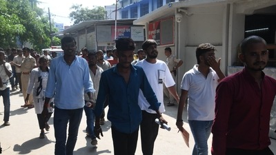Aspirants appeared for Bihar Police Constable exam at A N College, Patna, Bihar. (Santosh Kumar ) Aspirants appeared for Bihar Police Constable exam at A N College, Patna, Bihar. (Santosh Kumar )