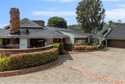 The exterior of Elon Musk's Bel-Air property. (Westside Estate Agency via Drew Meyers) The exterior of Elon Musk's Bel-Air property. (Westside Estate Agency via Drew Meyers)