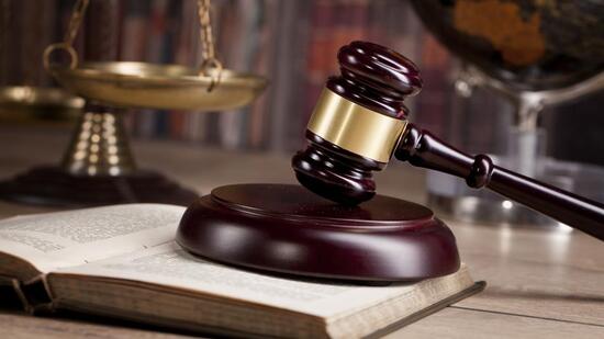Police traced the accused’s mobile phone location to Madhya Pradesh. On January 25, a police team raided the location, rescued the victim, and arrested the accused. The man was taken to court and placed in judicial custody. (Shutterstock/representational image)