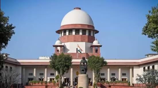 The case pertains to Mohit Dhawan, a Chandigarh-based dentist, against whom a criminal case was lodged after a Nairobi national accused him of cheating her when she came to India in 2017-18 to get dental implants from his clinic. (HT Photo) The case pertains to Mohit Dhawan, a Chandigarh-based dentist, against whom a criminal case was lodged after a Nairobi national accused him of cheating her when she came to India in 2017-18 to get dental implants from his clinic. (HT Photo)