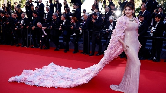 Urvashi Rautela has a total of 73 million followers on Instagram. Recently, she was seen in Ghuspaithiya, directed by Susi Ganeshan and produced by M Ramesh Reddy, Jyotika Shenoy, and Manjari Susi Ganeshan. The film also stars Vineet Kumar Singh and Akshay Oberoi.