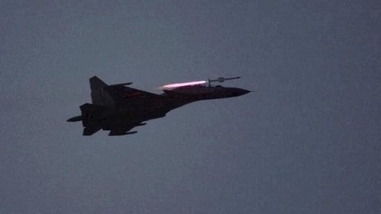 An enquiry by the IAF has been ordered to investigate into the incident, according to the Indian Air Force.(PTI / Representational image) An enquiry by the IAF has been ordered to investigate into the incident, according to the Indian Air Force.(PTI / Representational image)