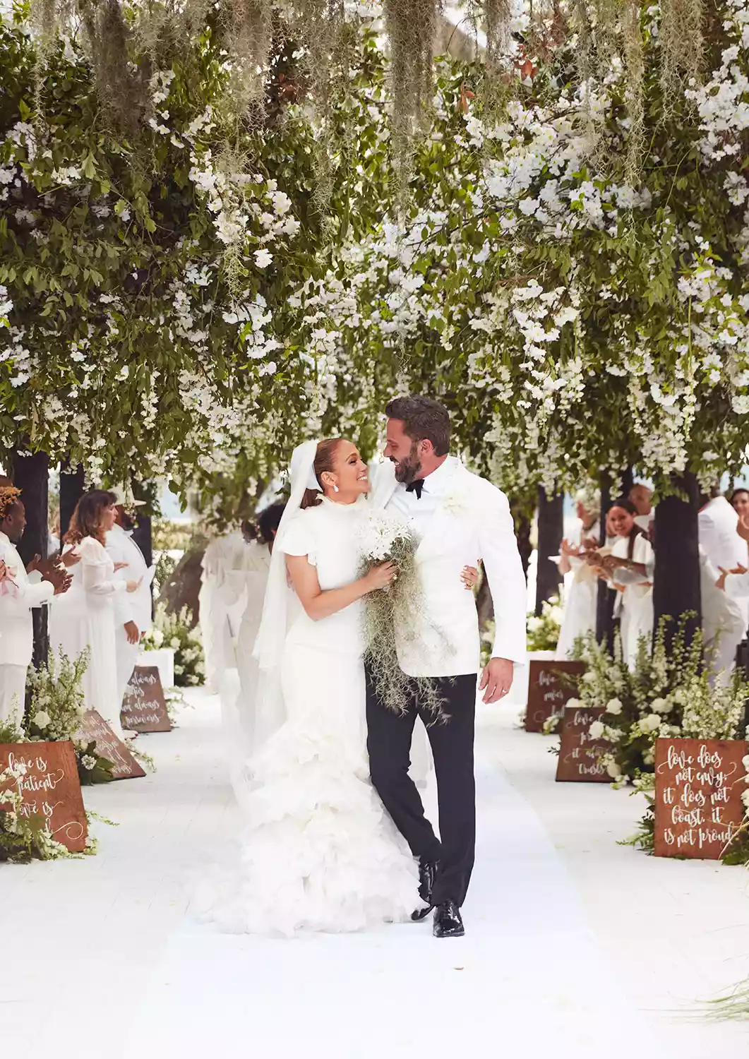 Jennifer Lopez and Ben Affleck at their August wedding in 2022(Photo: X)