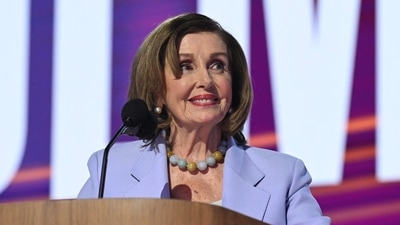 Nancy Pelosi says Harris ‘ready to take us to new heights,’ blasts Trump for ‘embracing political violence’ (Photo by SAUL LOEB / AFP) (AFP) Nancy Pelosi says Harris ‘ready to take us to new heights,’ blasts Trump for ‘embracing political violence’ (Photo by SAUL LOEB / AFP) (AFP)
