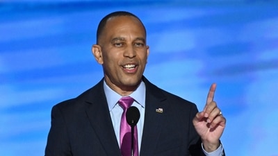 US House Minority Leader Hakeem Jeffries, Democrat from New York, speaks on the third day of the Democratic National Convention (DNC) at the United Center in Chicago, Illinois, on August 21, 2024. (AFP) US House Minority Leader Hakeem Jeffries, Democrat from New York, speaks on the third day of the Democratic National Convention (DNC) at the United Center in Chicago, Illinois, on August 21, 2024. (AFP)