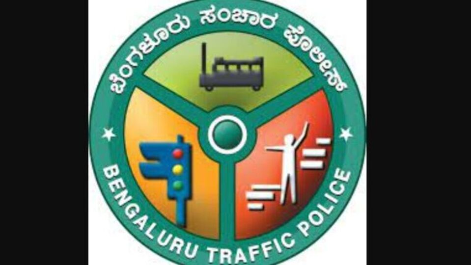 Bangalore traffic rules ಬೆಂಗಳೂರಲ್ಲಿ ಫುಟ್‌ಪಾತ್‌ ಮೇಲೆ ಪಾರ್ಕಿಂಗ್‌ ಮಾಡಿದರೆ
