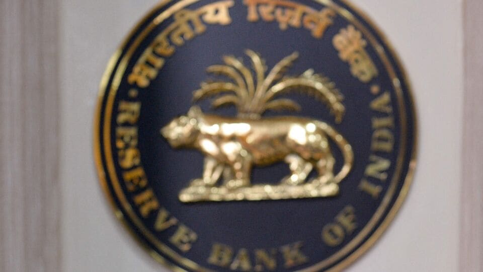 RBI Digital Rupee: ನಾಳೆಯಿಂದ ಬೆಂಗಳೂರು ಸೇರಿದಂತೆ ನಾಲ್ಕು ನಗರಗಳಲ್ಲಿ ರಿಟೇಲ್‌ ಡಿಜಿಟಲ್‌ ರೂಪಾಯಿ ಆರಂಭ, ಏನಿದು ಹೊಸ ಕರೆನ್ಸಿ?