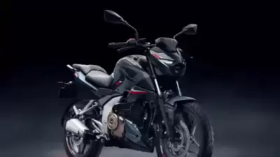 Bajaj Pulsar 125: ಬಜಾಜ್ ಪಲ್ಸರ್ 125cc ಯ ಹೊಸ ಮಾದರಿಯು, 2023 ರ ಕೊನೆಯಲ್ಲಿ ಬಿಡುಗಡೆಯಾಗುವ ಸಾಧ್ಯತೆಯಿದೆ. ಇದರ ಆರಂಭಿಕ ಬೆಲೆ ಸುಮಾರು 1 ಲಕ್ಷ ರೂಪಾಯಿ (ಎಕ್ಸ್ ಶೋ ರೂಂ) ಆಗುವ ಸಾಧ್ಯತೆ ಇದೆ. ಈ ಹೊಸ ಬೈಕ್ ಹೊಸ ವಿನ್ಯಾಸದಲ್ಲಿ ಬಿಡುಗಡೆಯಾಗಲಿದೆ.