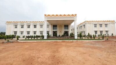Chikkaballapur Medical College: ಉಚಿತ ವೈದ್ಯಕೀಯ ಶಿಕ್ಷಣ ನೀಡುವ ಚಿಕ್ಕಬಳ್ಳಾಪುರದ ಮೆಡಿಕಲ್‌ ಕಾಲೇಜು ನಾಳೆ ಮೋದಿಯಿಂದ ಲೋಕಾರ್ಪಣೆ