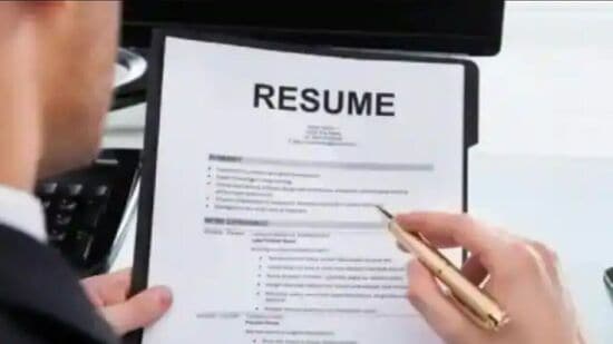 How to Write Resume?: ಉದ್ಯೋಗ ದೊರಕಬೇಕೆ, ರೆಸ್ಯುಮೆಯಲ್ಲಿ ಕತೆ ಬರೆಯಿರಿ