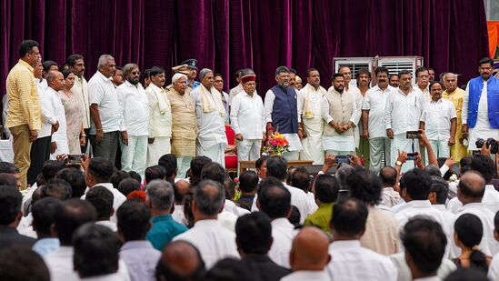 Cabinet Expansion: ಕರ್ನಾಟಕ ಸಂಪುಟ ವಿಸ್ತರಣೆ, ನೂತನ ಸಚಿವರಿಗೆ ಖಾತೆ ಹಂಚಿಕೆ