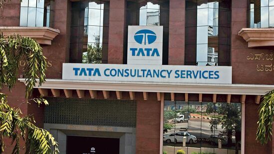 TCS Job Scandal: ಜಾಬ್‌ ಪಡೆಯಲು ಅಭ್ಯರ್ಥಿಗಳಿಂದ ಲಂಚ ಸ್ವೀಕಾರ, ಟಿಸಿಎಸ್‌ನಲ್ಲಿ ಭಾರೀ ಉದ್ಯೋಗ ಹಗರಣ ಬೆಳಕಿಗೆ, ಇಲ್ಲಿದೆ ಸಂಪೂರ್ಣ ವಿವರ