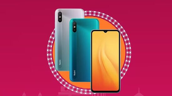 ರೆಡ್‌ಮಿ 9A ಸ್ಪೋರ್ಟ್ (Redmi 9A Sport) 13MP ಹಿಂಬದಿಯ ಕ್ಯಾಮೆರಾವನ್ನು ಎಐ ಪೋರ್ಟ್ರೇಟ್ ಸಾಮರ್ಥ್ಯಗಳೊಂದಿಗೆ ಮತ್ತು 5MP ಮುಂಭಾಗದ ಕ್ಯಾಮೆರಾವನ್ನು ಹೊಂದಿದೆ. ಇದು ದೊಡ್ಡ 5000mAh ಬ್ಯಾಟರಿಯನ್ನು ಹೊಂದಿದೆ ಮತ್ತು ಬಾಕ್ಸ್‌ನಲ್ಲಿ 10W ವೈರ್ಡ್ ಚಾರ್ಜರ್‌ನೊಂದಿಗೆ ಬರುತ್ತದೆ. ನೀವು ಇದನ್ನು ಅಮೆಜಾನ್‌ನಿಂದ 6 ಶೇಕಡಾ ಆರಂಭಿಕ ರಿಯಾಯಿತಿಯೊಂದಿಗೆ ಖರೀದಿಸಬಹುದು, ಬೆಲೆಯನ್ನು ಕೇವಲ &nbsp;7499 ರೂಪಾಯಿಯಿಂದ 7999 ರೂಪಾಯಿ.