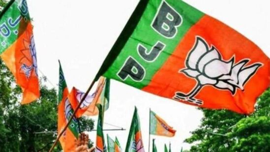 ಪಂಚ ರಾಜ್ಯ ಚುನಾವಣೆ ಹಿನ್ನೆಲೆ ಬಿಜೆಪಿ ಕೇಂದ್ರ ಚುನಾವಣಾ ಸಮಿತಿ ಸಭೆ ನಾಳೆ ನಡೆಯಲಿದೆ ಎನ್ನುತ್ತಿವೆ ವರದಿಗಳು. (ಸಾಂಕೇತಿಕ ಚಿತ್ರ) ಪಂಚ ರಾಜ್ಯ ಚುನಾವಣೆ ಹಿನ್ನೆಲೆ ಬಿಜೆಪಿ ಕೇಂದ್ರ ಚುನಾವಣಾ ಸಮಿತಿ ಸಭೆ ನಾಳೆ ನಡೆಯಲಿದೆ ಎನ್ನುತ್ತಿವೆ ವರದಿಗಳು. (ಸಾಂಕೇತಿಕ ಚಿತ್ರ)