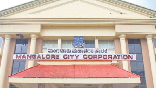 ದಕ್ಷಿಣ ಕನ್ನಡದಲ್ಲಿ ಬಂದ್ ಇರಲ್ಲ, ಕರ್ನಾಟಕ ಬಂದ್ಗೆ ಪ್ರತಿಭಟನೆಯ ಮೂಲಕ ಬೆಂಬಲ ಎಂದು ವಿವಿಧ ಸಂಘಟನೆಗಳು ಹೇಳಿವೆ, (ಸಾಂಕೇತಿಕ ಚಿತ್ರ) ದಕ್ಷಿಣ ಕನ್ನಡದಲ್ಲಿ ಬಂದ್ ಇರಲ್ಲ, ಕರ್ನಾಟಕ ಬಂದ್ಗೆ ಪ್ರತಿಭಟನೆಯ ಮೂಲಕ ಬೆಂಬಲ ಎಂದು ವಿವಿಧ ಸಂಘಟನೆಗಳು ಹೇಳಿವೆ, (ಸಾಂಕೇತಿಕ ಚಿತ್ರ)