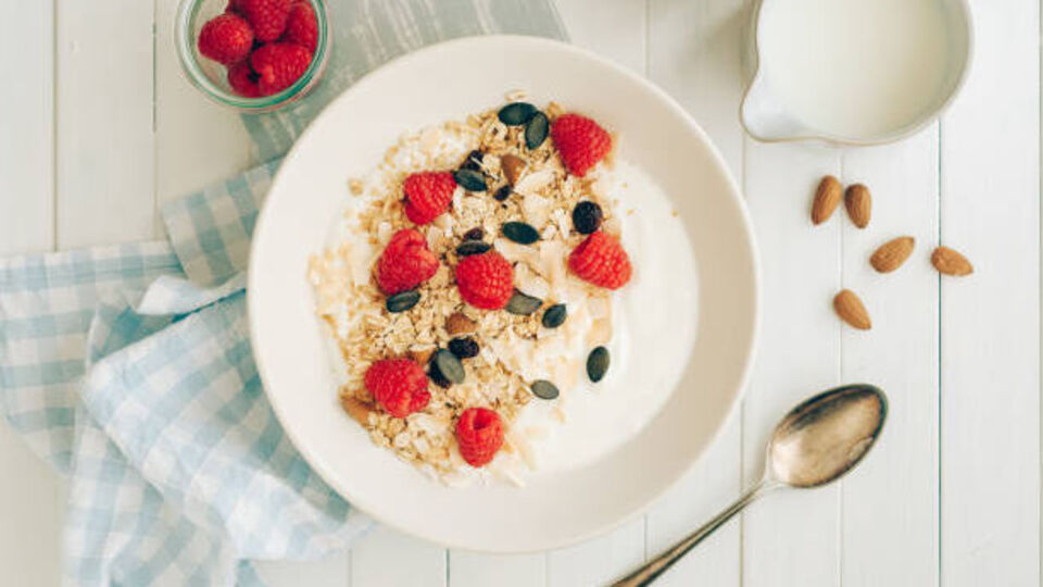 Oats Recipe ತೂಕ ಇಳಿಕೆಗೆ ಸಹಾಯ ಮಾಡುವ ಬ್ರೇಕ್ ಫಾಸ್ಟ್ 10 ನಿಮಿಷದಲ್ಲಿ