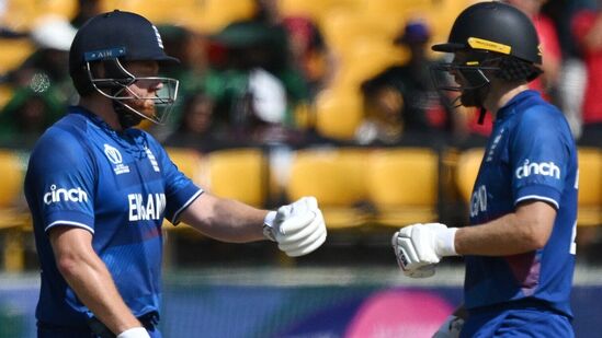 Dawid Malan and Jonny Bairstow: ಇಂಗ್ಲೆಂಡ್ ತಂಡದ ಆರಂಭಿಕ ಆಟಗಾರರಾದ ಡೇವಿಡ್ ಮಲಾನ್, &nbsp;&nbsp;&nbsp;&nbsp;236 ರನ್ ಸಿಡಿಸಿದ್ದಾರೆ. ಅದರಲ್ಲಿ ಒಂದು ಶತಕ ಸೇರಿದೆ. ಮತ್ತೊಬ್ಬ ಓಪನರ್ ಜಾನಿ ಬೈರ್​ಸ್ಟೋ 6 ಪಂದ್ಯಗಳಲ್ಲಿ​ 141 ರನ್ ಸಿಡಿಸಿದ್ದಾರೆ. ಬ್ಯಾಟಿಂಗ್ ಸರಾಸರಿ 23.50.