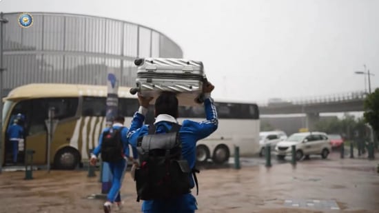 Indian players run for cover as rain greets them in South Africa