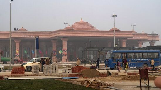 ಅಯೋಧ್ಯೆಯ ವಿಮಾನ ನಿಲ್ದಾಣದ ಬಳಿ ಬಿಗಿ ಭದ್ರತೆ 