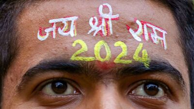 ಮಹಾರಾಷ್ಟ್ರದ ನಾಗಪುರದಲ್ಲಿ ಶ್ರೀರಾಮ ತಿಲಕ ಇಟ್ಟು 2024 ಹೊಸ ವರ್ಷಕ್ಕೆ ಶುಭಕೋರಿದ ರಾಮಭಕ್ತ.&nbsp;