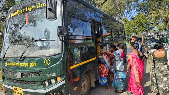 ಬಂಡೀಪುರ ಸುತ್ತಮುತ್ತ ಇದ್ದರೂ ಕಾಡಿನೊಳಗಿನ ವನ್ಯಜೀವಿಗಳನ್ನು ವೀಕ್ಷಿಸುವ ಅವಕಾಶ ಕೆಲವೊಮ್ಮೆ ಹಲವರಿಗೆ ಸಿಕ್ಕಿರುವುದಿಲ್ಲ. ಈ ಕಾರಣದಿಂದ ಸ್ಥಳೀಯ ಹಲವರಿಗೆ ಒಂದು ದಿನ ಬಂಡೀಪುರದ ಕಾಡಿನ ಸೊಬಗವನ್ನು ತೋರಿಸುವ ಕೆಲಸವೂ ಆಯಿತು.