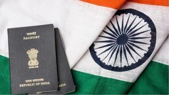 2024ರಲ್ಲಿ ಪಾಸ್ಪೋರ್ಟ್ ರಿನಿವಲ್ ಮಾಡಿಸುವುದು ಹೇಗೆ ಅನ್ನೋದರ ಮಾಹಿತಿ ಇಲ್ಲಿದೆ. ಶುಲ್ಕ, ದಾಖಲೆಗಳೊಂದಿಗೆ ಈ ಸುಲಭ ವಿಧಾನ ಅನುಸರಿಸಿ. 2024ರಲ್ಲಿ ಪಾಸ್ಪೋರ್ಟ್ ರಿನಿವಲ್ ಮಾಡಿಸುವುದು ಹೇಗೆ ಅನ್ನೋದರ ಮಾಹಿತಿ ಇಲ್ಲಿದೆ. ಶುಲ್ಕ, ದಾಖಲೆಗಳೊಂದಿಗೆ ಈ ಸುಲಭ ವಿಧಾನ ಅನುಸರಿಸಿ.