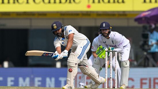 ನಾಯಕನಾಗಿ ಮತ್ತೊಂದು ದಾಖಲೆಯನ್ನೂ ತನ್ನ ಹೆಸರಿಗೆ ಬರೆದುಕೊಂಡಿದ್ದಾರೆ. ರೋಹಿತ್ ಕ್ಯಾಪ್ಟನ್​ ಆಗಿ ಮತ್ತು ಬ್ಯಾಟ್ಸ್‌ಮನ್ ಆಗಿ ದೊಡ್ಡ ಮೈಲಿಗಲ್ಲು ಮುಟ್ಟಿದ್ದಾರೆ. ಅವರು ಮನ್ಸೂರ್ ಅಲಿ ಖಾನ್ ಪಟೌಡಿ, ಸೌರವ್ ಗಂಗೂಲಿ ಅವರ ಎಲೈಟ್ ಕ್ಲಬ್‌ಗೆ ಸೇರಿದ್ದಾರೆ.