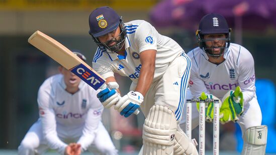 ಹಿಟ್​ಮ್ಯಾನ್​ ಈವರೆಗೂ 5 ಸರಣಿಗಳಿಗೆ ನಾಯಕನಾಗಿದ್ದಾರೆ. ಶ್ರೀಲಂಕಾ ವಿರುದ್ಧದ ಟೆಸ್ಟ್ ಸರಣಿಯು ನಾಯಕ ರೋಹಿತ್ ಅವರ ಮೊದಲ ಟೆಸ್ಟ್ ಆಗಿತ್ತು. ಭಾರತ 2-0 ಅಂತರದಲ್ಲಿ ಸರಣಿ ವಶಪಡಿಸಿಕೊಂಡಿತ್ತು. 2023 ರಲ್ಲಿ ಬಾರ್ಡರ್-ಗವಾಸ್ಕರ್ ಟ್ರೋಫಿಯಲ್ಲಿ 4 ಪಂದ್ಯಗಳ ಸರಣಿಯಲ್ಲಿ ಭಾರತ 2-1ರಿಂದ ಆಸ್ಟ್ರೇಲಿಯಾ ತಂಡವನ್ನು ಸೋಲಿಸಿತ್ತು.&nbsp;