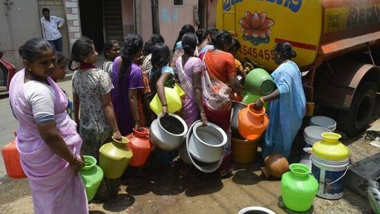 ಬೆಂಗಳೂರಿನಲ್ಲ  ಈ ಬಾರಿ ಬೇಸಿಗೆ ನೀರಿನ ಬವಣೆ ಅತಿಯಾಗಿದೆ.