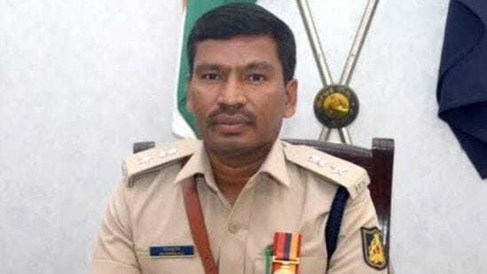 ಐಪಿಎಸ್ ಅಧಿಕಾರಿ ಗಡಾದಿ ಐಪಿಎಸ್ ಅಧಿಕಾರಿ ಗಡಾದಿ