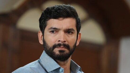 ಕೋರ್ಟ್ ಡ್ರಾಮ ಶೈಲಿಯ ಈ ಚಿತ್ರಕ್ಕೆ ಪಿ.ಕೆ. ಹೆಚ್ ದಾಸ್ ಛಾಯಾಗ್ರಹಣ, ಅನೂಪ್ ಸೀಳಿನ್ ಸಂಗೀತ ನಿರ್ದೇಶನ ಹಾಗೂ ಕೆಂಪರಾಜ್ ಅವರ ಸಂಕಲನವಿದೆ. ಕೋರ್ಟ್ ಡ್ರಾಮ ಶೈಲಿಯ ಈ ಚಿತ್ರಕ್ಕೆ ಪಿ.ಕೆ. ಹೆಚ್ ದಾಸ್ ಛಾಯಾಗ್ರಹಣ, ಅನೂಪ್ ಸೀಳಿನ್ ಸಂಗೀತ ನಿರ್ದೇಶನ ಹಾಗೂ ಕೆಂಪರಾಜ್ ಅವರ ಸಂಕಲನವಿದೆ. 