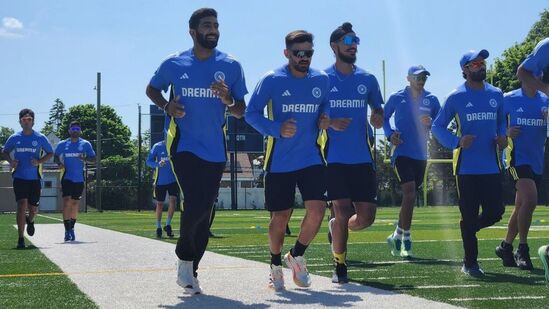 ಟಿ20 ವಿಶ್ವಕಪ್-2024 ಟೂರ್ನಿಯು ಜೂನ್ 2ರಿಂದ ಆರಂಭವಾಗಲಿದೆ. ಇದು ಜೂನ್ 29ರಂದು ಕೊನೆಗೊಳ್ಳಲಿದೆ. ನ್ಯೂಯಾರ್ಕ್ ತಲುಪಿರುವ ಭಾರತೀಯ ಆಟಗಾರರು ಅಭ್ಯಾಸ ಆರಂಭಿಸಿದ್ದಾರೆ.