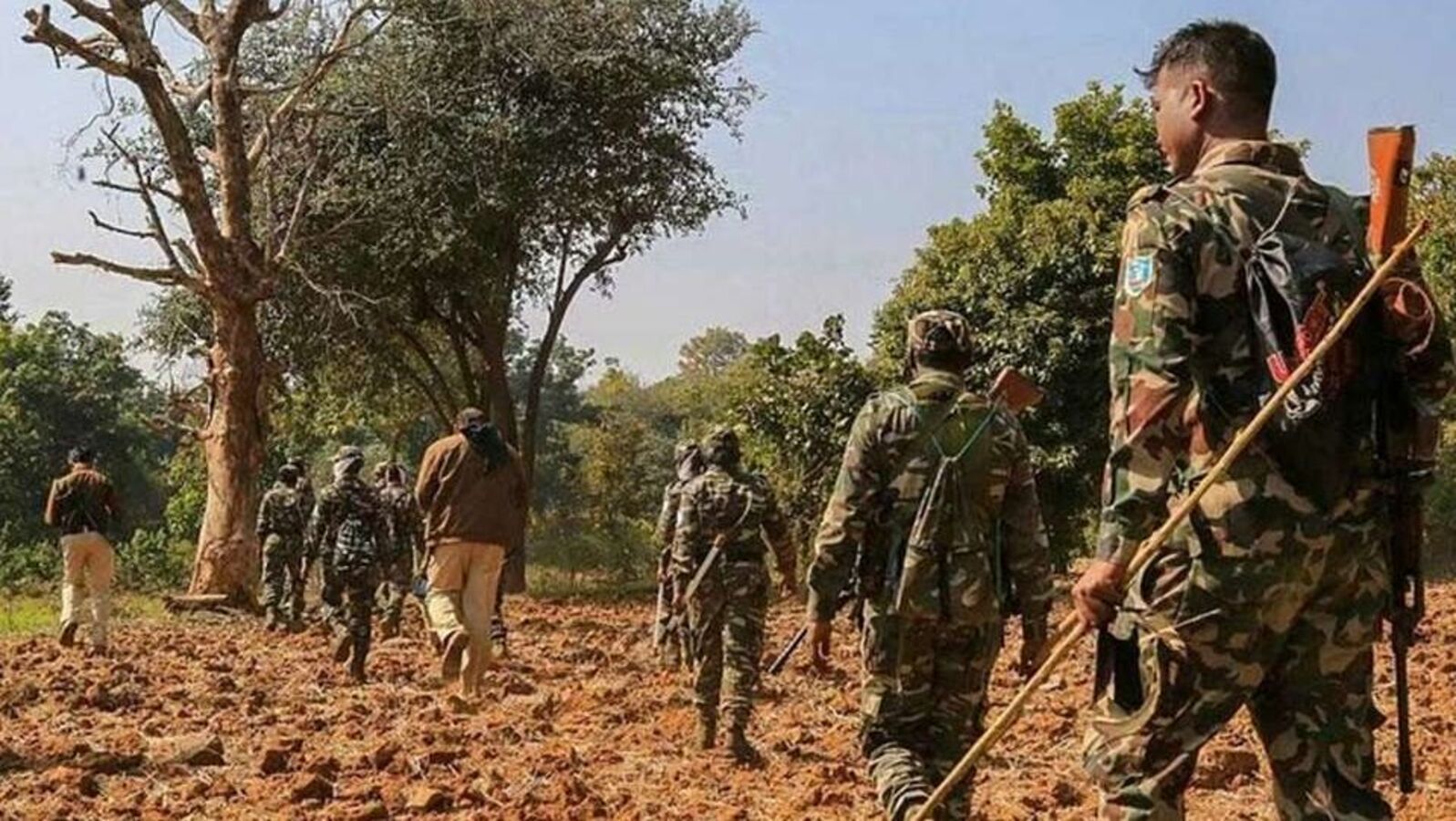 Naxal Encounter: ಛತ್ತೀಸಗಢದಲ್ಲಿ ಎನ್‌ಕೌಂಟರ್‌ಗೆ ಮಹಿಳೆಯರೂ ಸೇರಿ 6 ನಕ್ಸಲರ ಬಲಿ