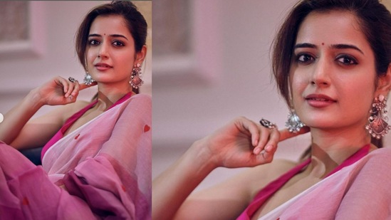 ಪಟ್ಟತ್ ಅರಸನ್ ಸಿನಿಮಾದ ಮೂಲಕ ಕಾಲಿವುಡ್ಗೆ ಎಂಟ್ರಿ ನೀಡಿದರು. ನಾ ಸಾಮಿ ರಂಗ ಮೂಲಕ ತೆಲುಗು ಸಿನಿಮಾದಲ್ಲಿ ನಟಿಸಿದರು. ಇತ್ತೀಚೆಗೆ ಆಶಿಕಾ ರಂಗನಾಥ್ ನಟಿಸಿದ ಅವತಾರ ಪುರುಷ 2 ಮತ್ತು ಒ2 ಸಿನಿಮಾಗಳು ರಿಲೀಸ್ ಆಗಿವೆ. ಗತವೈಭವ, ವಿಶ್ವಂಭರಂ ಇವರು ಸಹಿಹಾಕಿರುವ ಮುಂಬರುವ ಸಿನಿಮಾಗಳು. ಪಟ್ಟತ್ ಅರಸನ್ ಸಿನಿಮಾದ ಮೂಲಕ ಕಾಲಿವುಡ್ಗೆ ಎಂಟ್ರಿ ನೀಡಿದರು. ನಾ ಸಾಮಿ ರಂಗ ಮೂಲಕ ತೆಲುಗು ಸಿನಿಮಾದಲ್ಲಿ ನಟಿಸಿದರು. ಇತ್ತೀಚೆಗೆ ಆಶಿಕಾ ರಂಗನಾಥ್ ನಟಿಸಿದ ಅವತಾರ ಪುರುಷ 2 ಮತ್ತು ಒ2 ಸಿನಿಮಾಗಳು ರಿಲೀಸ್ ಆಗಿವೆ. ಗತವೈಭವ, ವಿಶ್ವಂಭರಂ ಇವರು ಸಹಿಹಾಕಿರುವ ಮುಂಬರುವ ಸಿನಿಮಾಗಳು. 