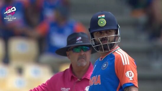 2024ರ ವಿಶ್ವಕಪ್ನಲ್ಲಿ ವಿರಾಟ್ ಅವರ ಸರಾಸರಿ 11ರಷ್ಟಿದೆ. ಟಿ20 ವಿಶ್ವಕಪ್ ಆವೃತ್ತಿಯಲ್ಲಿ ಈವರೆಗೆ ಗೌತಮ್ ಗಂಭೀರ್ ಭಾರತೀಯ ಆರಂಭಿಕರ ಪೈಕಿ (ಕನಿಷ್ಠ ಐದು ಇನ್ನಿಂಗ್ಸ್) ಅತ್ಯಂತ ಕೆಟ್ಟ ಸರಾಸರಿ ಹೊಂದಿದ್ದರು. 2012ರ ವಿಶ್ವಕಪ್ನಲ್ಲಿ ಗಂಭೀರ್ 16ರ ಸರಾಸರಿ ಹೊಂದಿದ್ದರು. ರೋಹಿತ್ ಶರ್ಮಾ ಮೂರನೇ ಸ್ಥಾನದಲ್ಲಿದ್ದಾರೆ. 2016ರ ವಿಶ್ವಕಪ್ನಲ್ಲಿ ಅವರ ಸರಾಸರಿ 17.6ರಷ್ಟಿತ್ತು. 2024ರ ವಿಶ್ವಕಪ್ನಲ್ಲಿ ವಿರಾಟ್ ಅವರ ಸರಾಸರಿ 11ರಷ್ಟಿದೆ. ಟಿ20 ವಿಶ್ವಕಪ್ ಆವೃತ್ತಿಯಲ್ಲಿ ಈವರೆಗೆ ಗೌತಮ್ ಗಂಭೀರ್ ಭಾರತೀಯ ಆರಂಭಿಕರ ಪೈಕಿ (ಕನಿಷ್ಠ ಐದು ಇನ್ನಿಂಗ್ಸ್) ಅತ್ಯಂತ ಕೆಟ್ಟ ಸರಾಸರಿ ಹೊಂದಿದ್ದರು. 2012ರ ವಿಶ್ವಕಪ್ನಲ್ಲಿ ಗಂಭೀರ್ 16ರ ಸರಾಸರಿ ಹೊಂದಿದ್ದರು. ರೋಹಿತ್ ಶರ್ಮಾ ಮೂರನೇ ಸ್ಥಾನದಲ್ಲಿದ್ದಾರೆ. 2016ರ ವಿಶ್ವಕಪ್ನಲ್ಲಿ ಅವರ ಸರಾಸರಿ 17.6ರಷ್ಟಿತ್ತು.