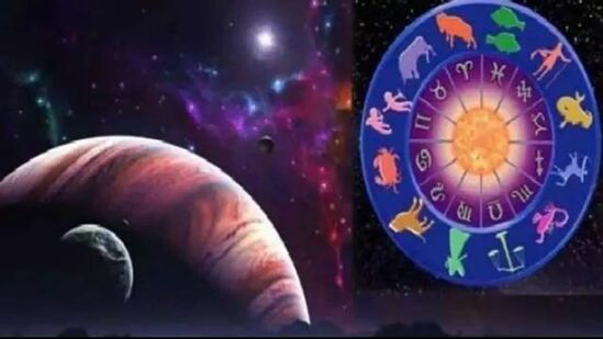 ಸಿಂಹ ರಾಶಿಗೆ ಬುಧ ಗ್ರಹದ ಪ್ರವೇಶ; ಈ ರಾಶಿಯವರಿಗೆ ಅದೃಷ್ಟದ ಜೊತೆಗೆ ಕೆಲಸದಲ್ಲೂ ಒಲಿಯಲಿದೆ ಯಶಸ್ಸು ಸಿಂಹ ರಾಶಿಗೆ ಬುಧ ಗ್ರಹದ ಪ್ರವೇಶ; ಈ ರಾಶಿಯವರಿಗೆ ಅದೃಷ್ಟದ ಜೊತೆಗೆ ಕೆಲಸದಲ್ಲೂ ಒಲಿಯಲಿದೆ ಯಶಸ್ಸು