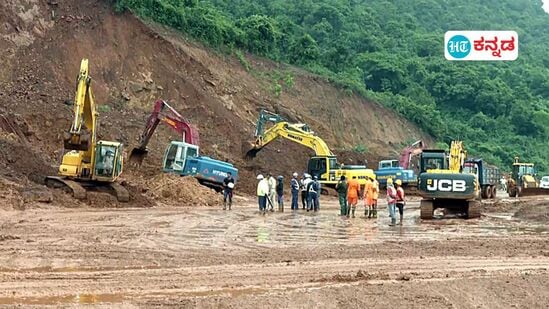 ಶಿರೂರು ಭೂಕುಸಿತ; ಗಂಗಾವಳಿ ನದಿಯಲ್ಲಿ 65 ವರ್ಷದ ಮಹಿಳೆಯ ಶವ ಪತ್ತೆ, ಸಾವಿನ ಸಂಖ್ಯೆ 8ಕ್ಕೆ ಏರಿಕೆ, ಮುಂದುವರಿದ ಶೋಧ ಕಾರ್ಯ  