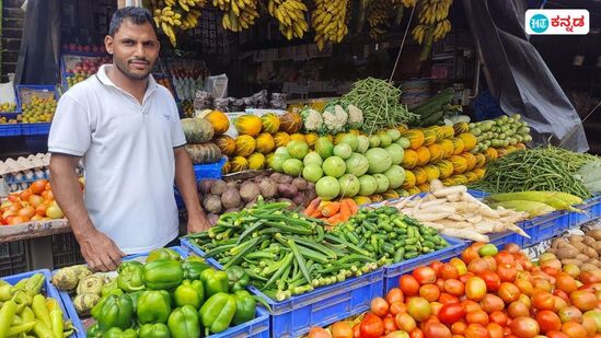 ಮಾನವೀಯತೆಗೆ ಸ್ಪೂರ್ತಿಯಾದ ಶರೀಫ್: ನಾಲ್ಕು ಸರಕಾರಿ ಶಾಲೆಗಳಿಗೆ ದಿನವೂ ಉಚಿತ ತರಕಾರಿ ಸೇವೆ