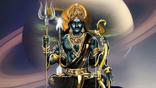 ಶನಿ ಅತ್ಯಂತ ನಿಧಾನಗತಿಯಲ್ಲಿ ಸಂಚರಿಸುತ್ತಾನೆ. ಒಂದು ಗ್ರಹದಲ್ಲಿ ಎರಡನೇ ಬಾರಿಗೆ ಚಲಿಸಲು ಶನಿ ಸುಮಾರು 30 ವರ್ಷಗಳನ್ನು ತೆಗೆದುಕೊಳ್ಳುತ್ತಾನೆ. &nbsp;30 ವರ್ಷಗಳ ನಂತರ ಶನಿ 2023 ರಿಂದ ಕುಂಭ ರಾಶಿಯಲ್ಲಿ ಕುಳಿತಿದ್ದಾನೆ, ಮುಂದಿನ ವರ್ಷತನ್ನ ರಾಶಿಯನ್ನು ಬದಲಾಯಿಸುತ್ತಾನೆ.&nbsp;