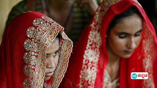 Monsoon Brides; ಪಾಕಿಸ್ತಾನದ 14 ವರ್ಷದ ಪುತ್ರಿ ಶಮಿಲಾ ಮತ್ತು ಆಕೆಯ ಸಹೋದರಿ 13 ವರ್ಷದ ಅಮಿನಾ. Monsoon Brides; ಪಾಕಿಸ್ತಾನದ 14 ವರ್ಷದ ಪುತ್ರಿ ಶಮಿಲಾ ಮತ್ತು ಆಕೆಯ ಸಹೋದರಿ 13 ವರ್ಷದ ಅಮಿನಾ.