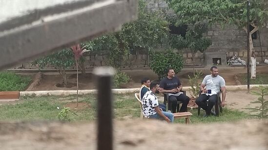 ನಟ ದರ್ಶನ್‌ ಮತ್ತು ನಟೋರಿಯಸ್‌ ರೌಡಿಗಳ ಮಾತುಕತೆ