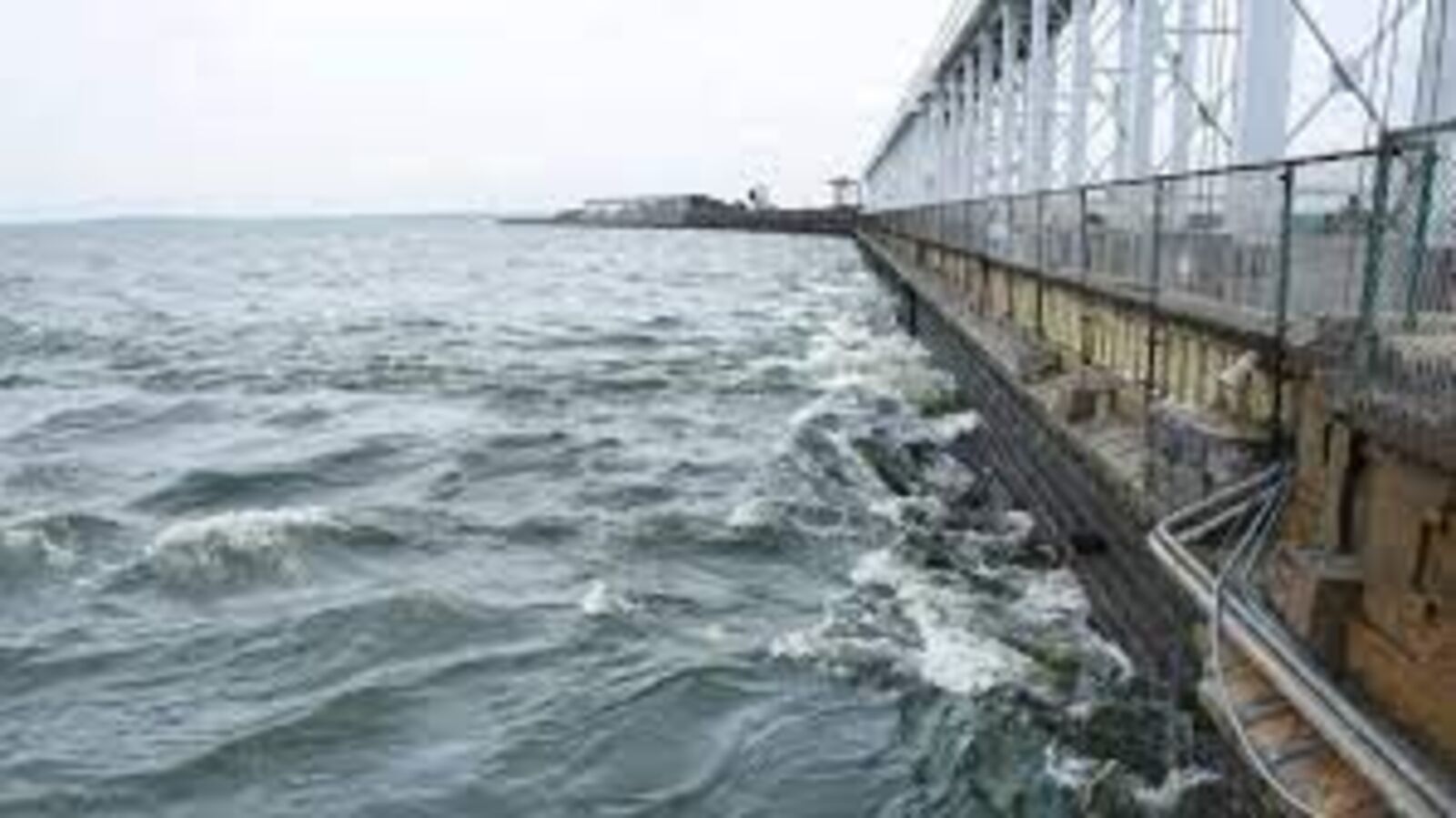 Karnataka Reservoirs: ಕೆಆರ್‌ಎಸ್‌, ಹೇಮಾವತಿ ಜಲಾಶಯ ಒಳಹರಿವು ಮತ್ತಷ್ಟು ಹೆಚ್ಚಳ, ಆಲಮಟ್ಟಿಗೂ ಭಾರೀ ನೀರು