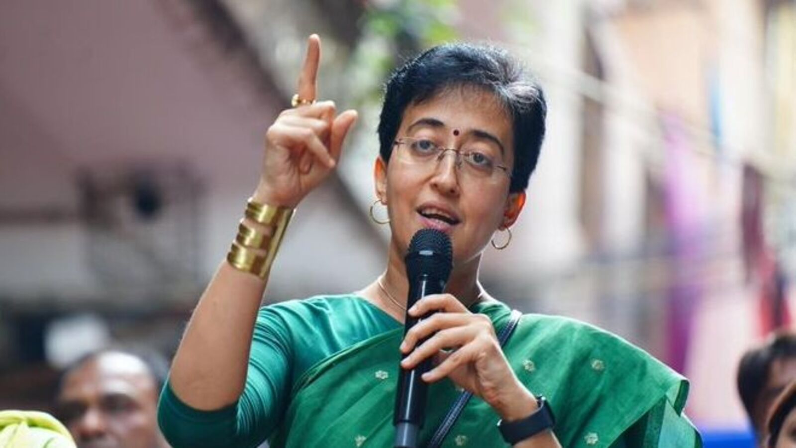 ವರ್ಷದ ಹಿಂದೆಯಷ್ಟೇ ಸಚಿವೆಯಾಗಿದ್ದ ಅತಿಶಿ ಈಗ ದೆಹಲಿ ಸಿಎಂ, ಹಠಾತ್‌ ಬೆಳೆದ ಅತಿಶಿ ಯಾರು, ಅವರನ್ನು ಕೇಜ್ರಿವಾಲ್‌ ನೇಮಿಸಿದ್ದೇಕೆ; 10 ಅಂಶಗಳು